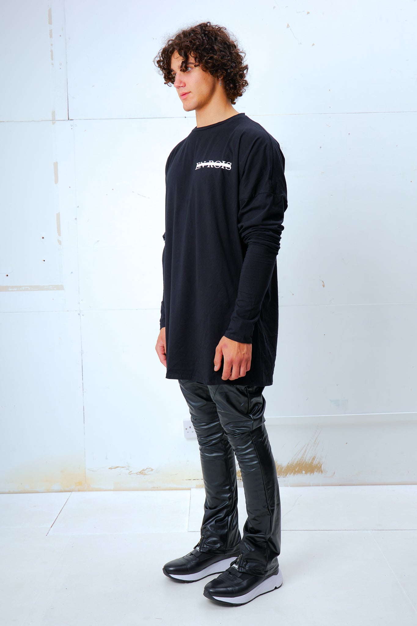 Oversized Extended Long Sleeve T Shirt